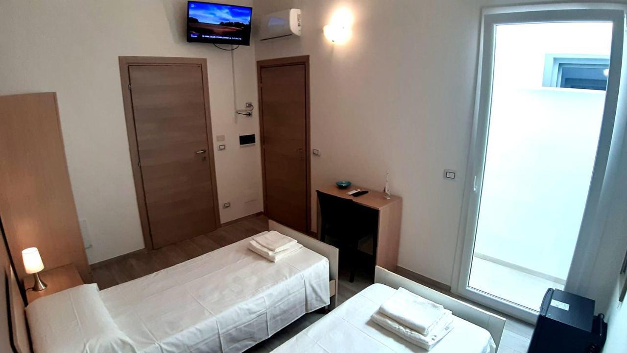 B&B Filieri Santa Maria al Bagno Exterior foto